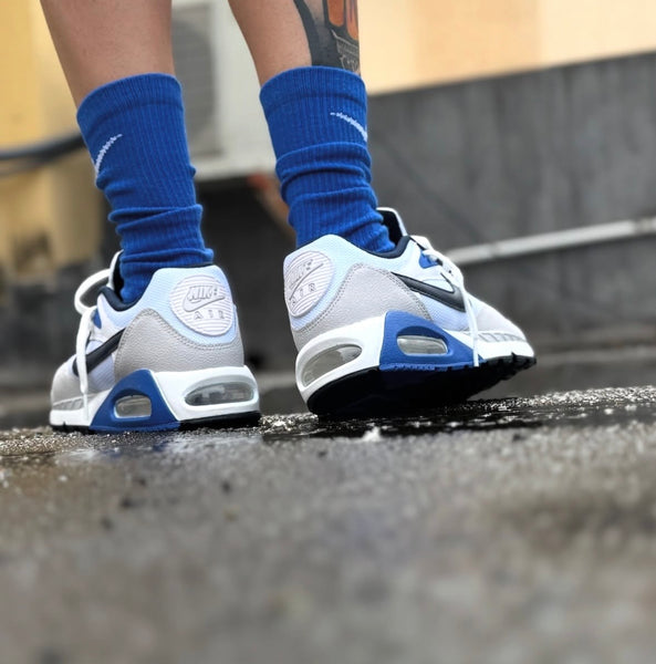NIKE AIR MAX TRIAX WHITE GREY NAVY ROYAL – Live-kickz