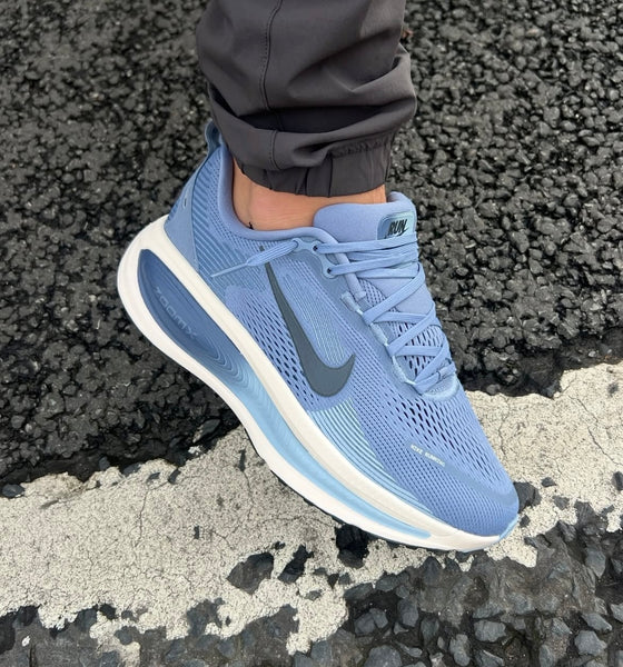 あお NIKE ZOOM 18 ASH BLUE – Live-kickz