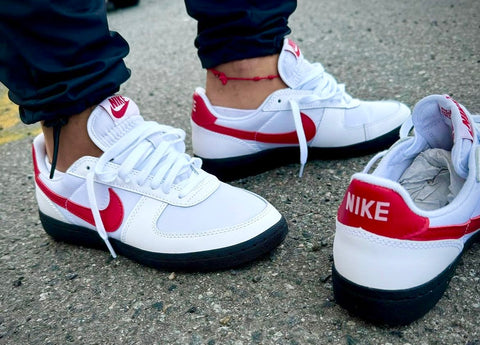 NIKE AIR CLASSIC LOW WHITE RED BLACK