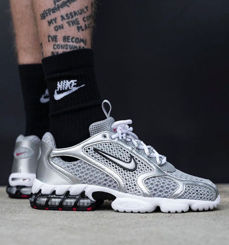 NIKE AIR MAX CAGE SPIDRION SILVER WHITE BLACK