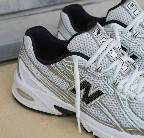 NEW BALANCE TRAINERS WHITE BLACK SILVER – Live-kickz