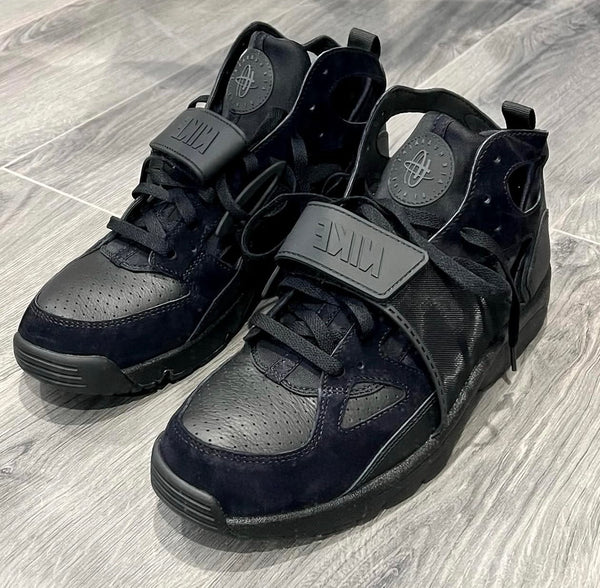 NIKE HUARACHE TRIPLE BLACK – Live-kickz