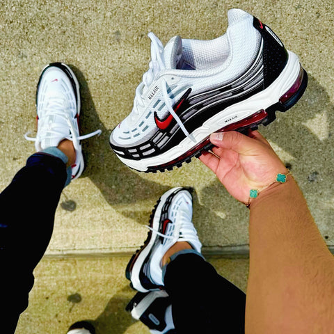 NIKE AIR MAX WHITE BLACK RED