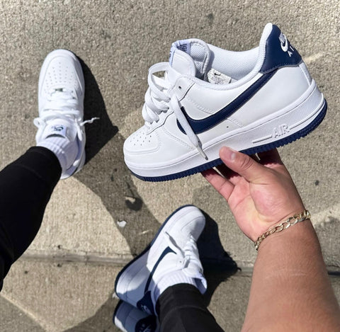 NIKE AIR FORCE 1 WHITE NAVY BOTTOM