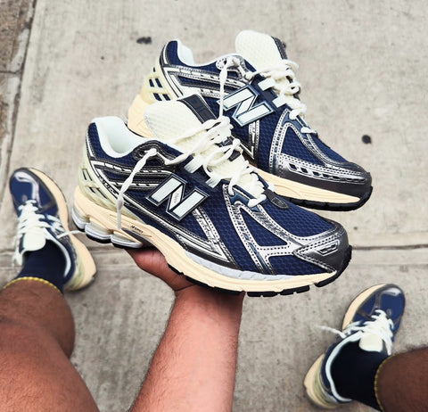 NEW BALANCE X TRAINERS NAVY NUDE