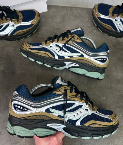 SAUCONY HYBRID TRAINERS NAVY OLIVE