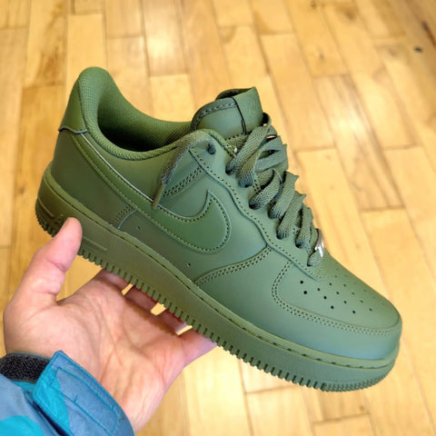 NIKE AIR FORCE 1 ARMY GREEN