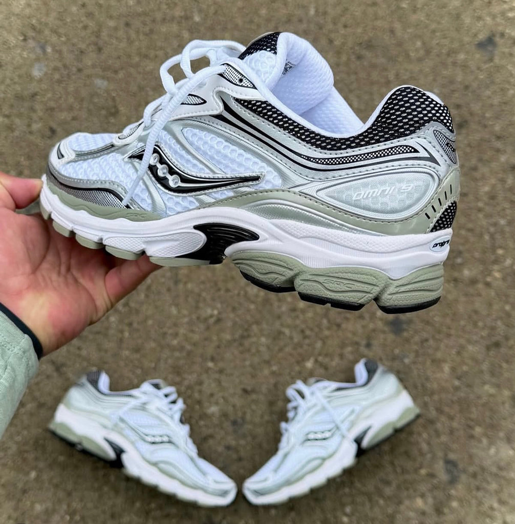 SAUCONY HYBRID TRAINERS WHITE LIGHT GREY