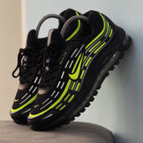 NIKE AIR MAX BLACK VOLT