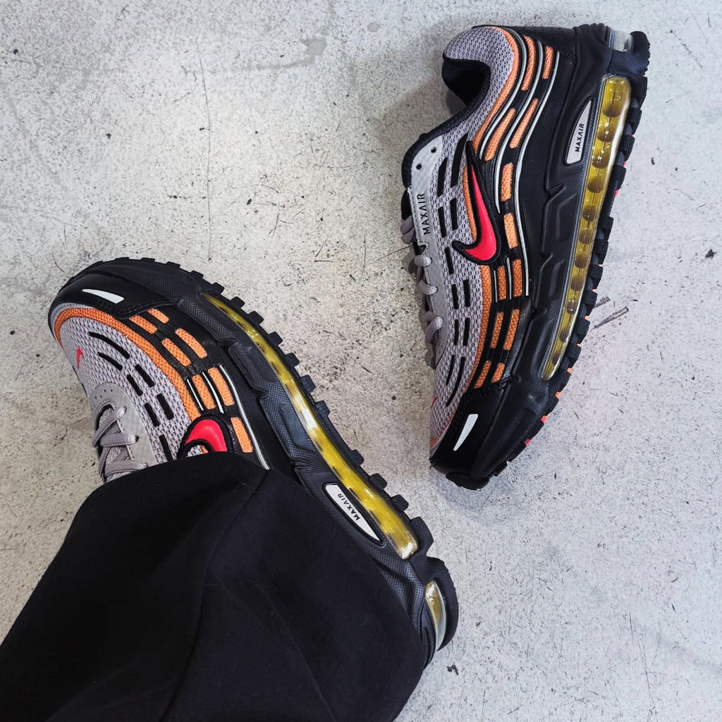 NIKE AIR MAX GREY BLACK ORANGE