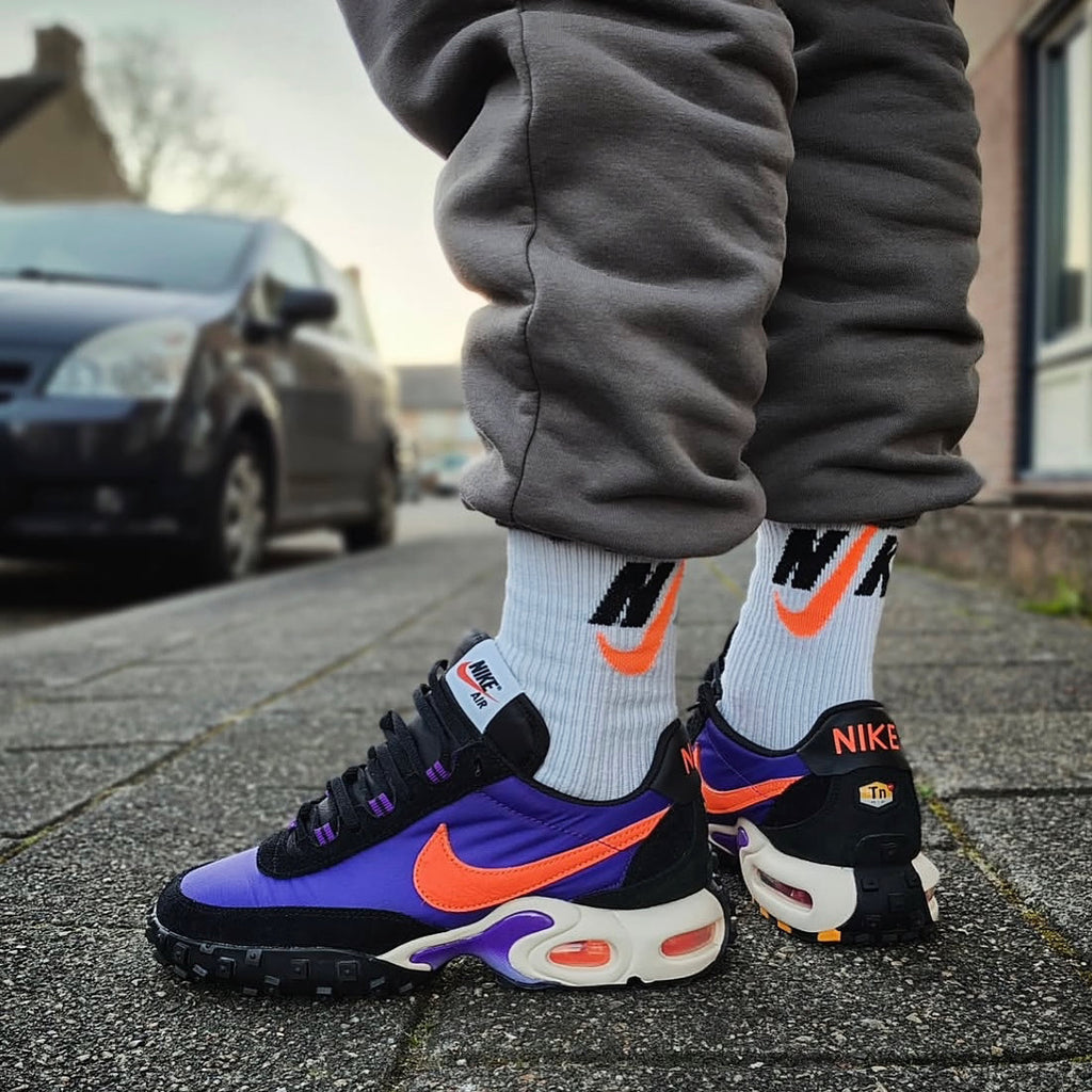 NIKE AIR MAX BUBBLE PURPLE ORANGE BLACK