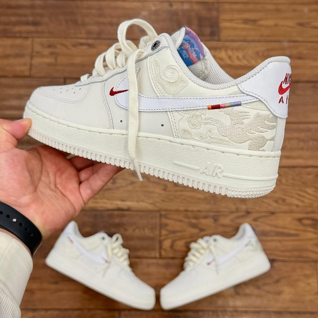 NIKE AIR FORCE 1 CREAM STITCH