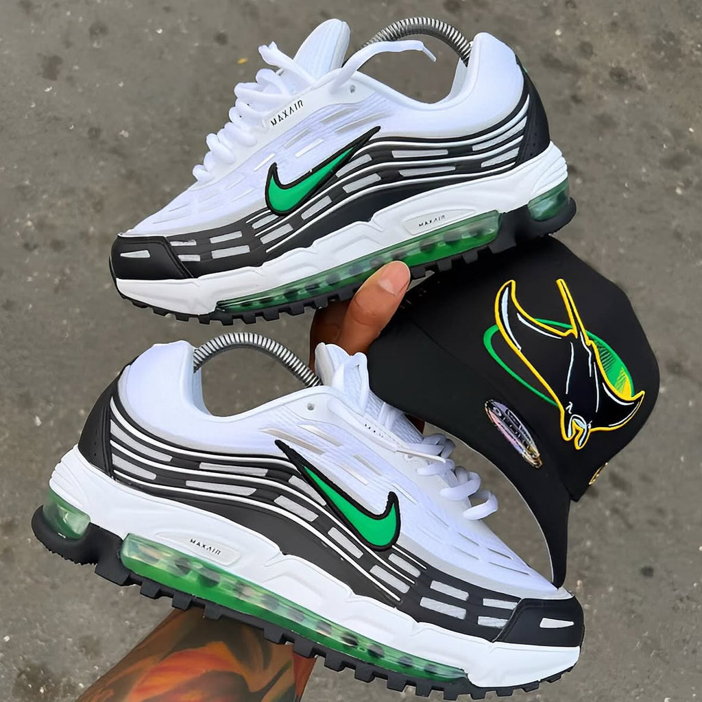 NIKE AIR MAX WHITE BLACK GREEN
