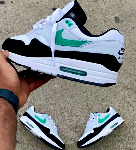 NIKE AIR MAX 1 WHITE BLACK GREEN