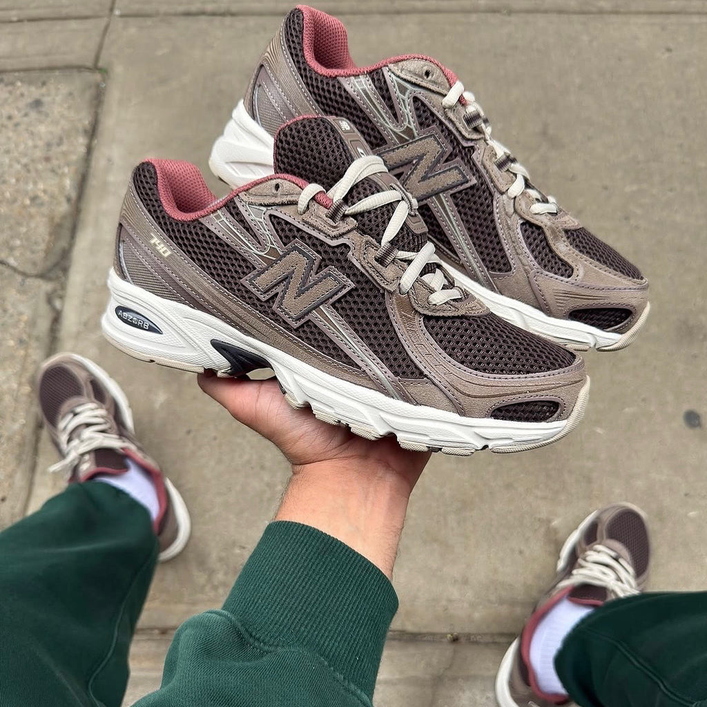 NEW BALANCE TRAINERS 2 TONE