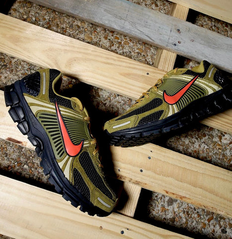 NIKE V MAX OLIVE BLACK INFRARED