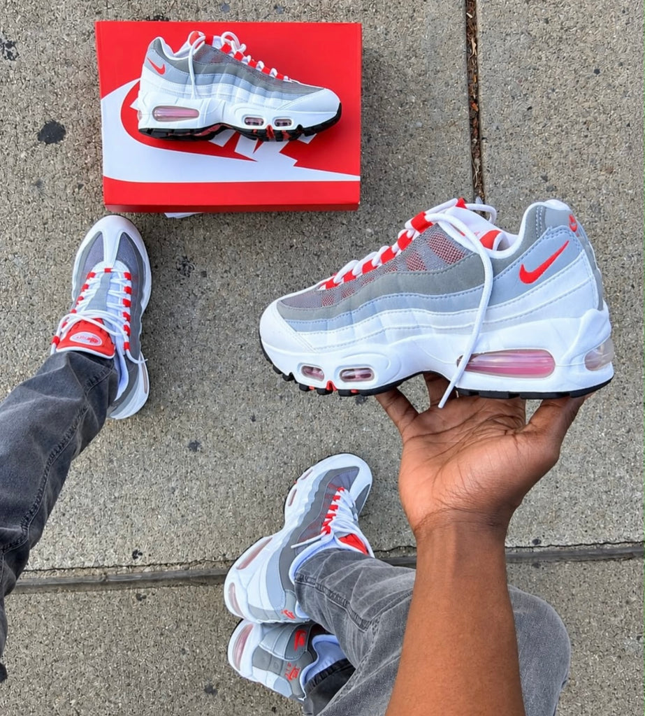 NIKE AIR MAX 95 WHITE GREY RED WOMENS