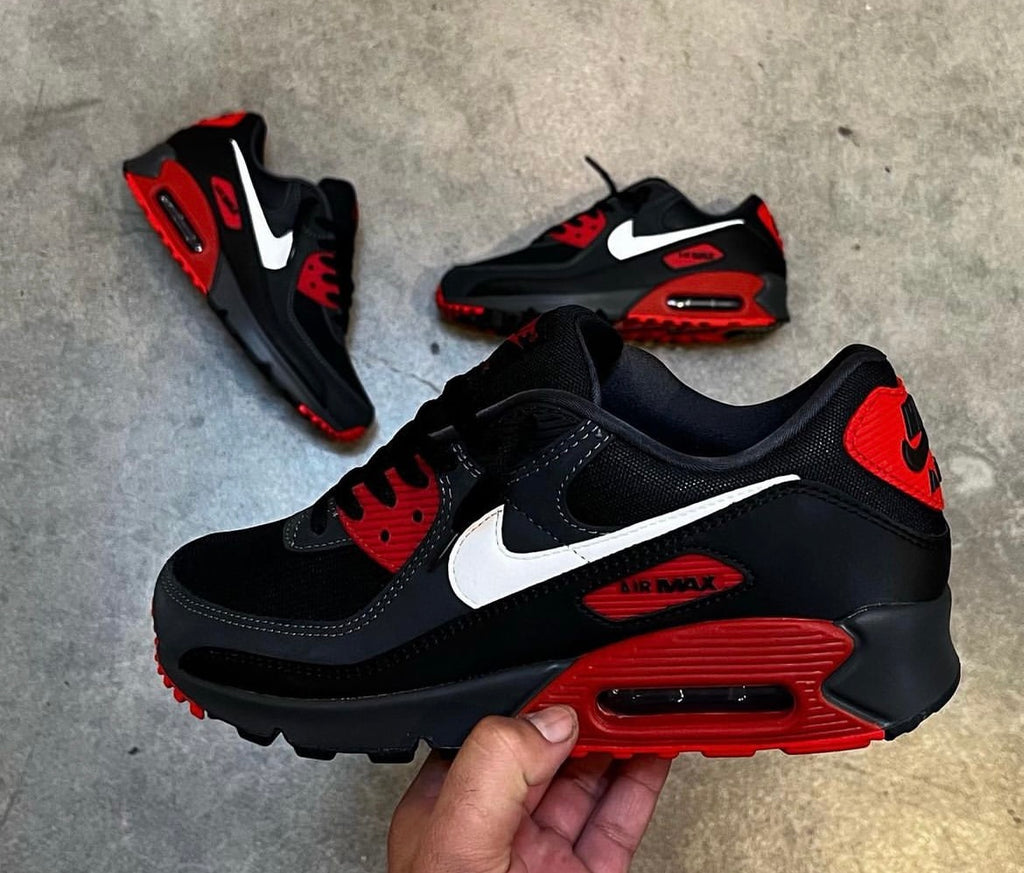 NIKE AIR MAX 90 BRED