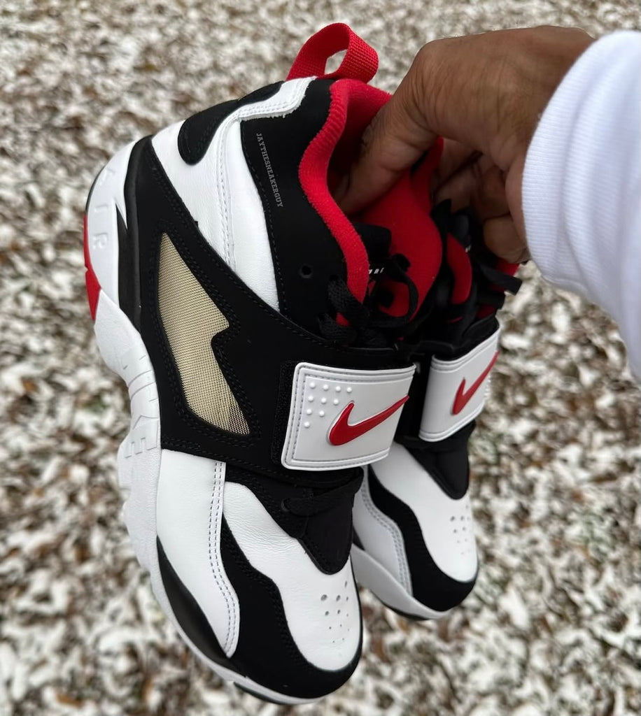 NIKE DEION SANDERS ATLANTA FLACONS