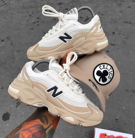 NEW BALANCE 1000 TRAINERS NUDE BLACK