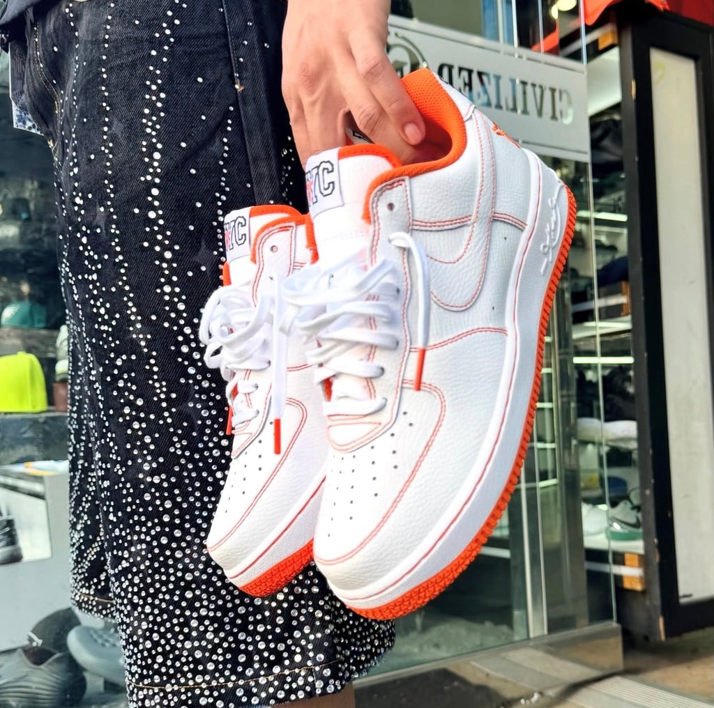 NIKE AIR FORCE 1 WHITE ORANGE