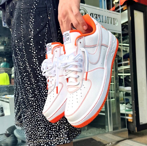NIKE AIR FORCE 1 WHITE ORANGE