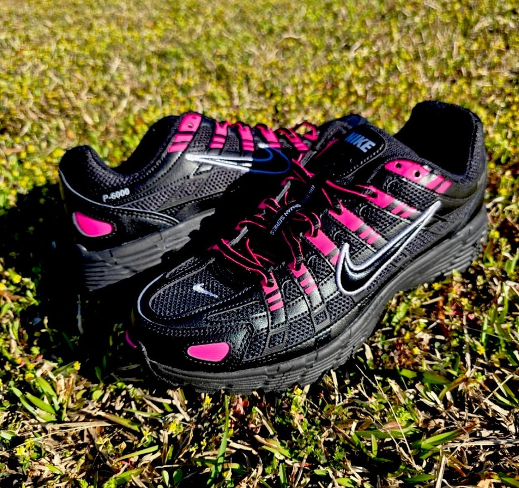NIKE P TRAINERS BLACK PINK