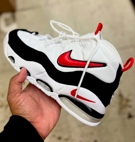 NIKE UPTEMPO WHITE BLACK RED