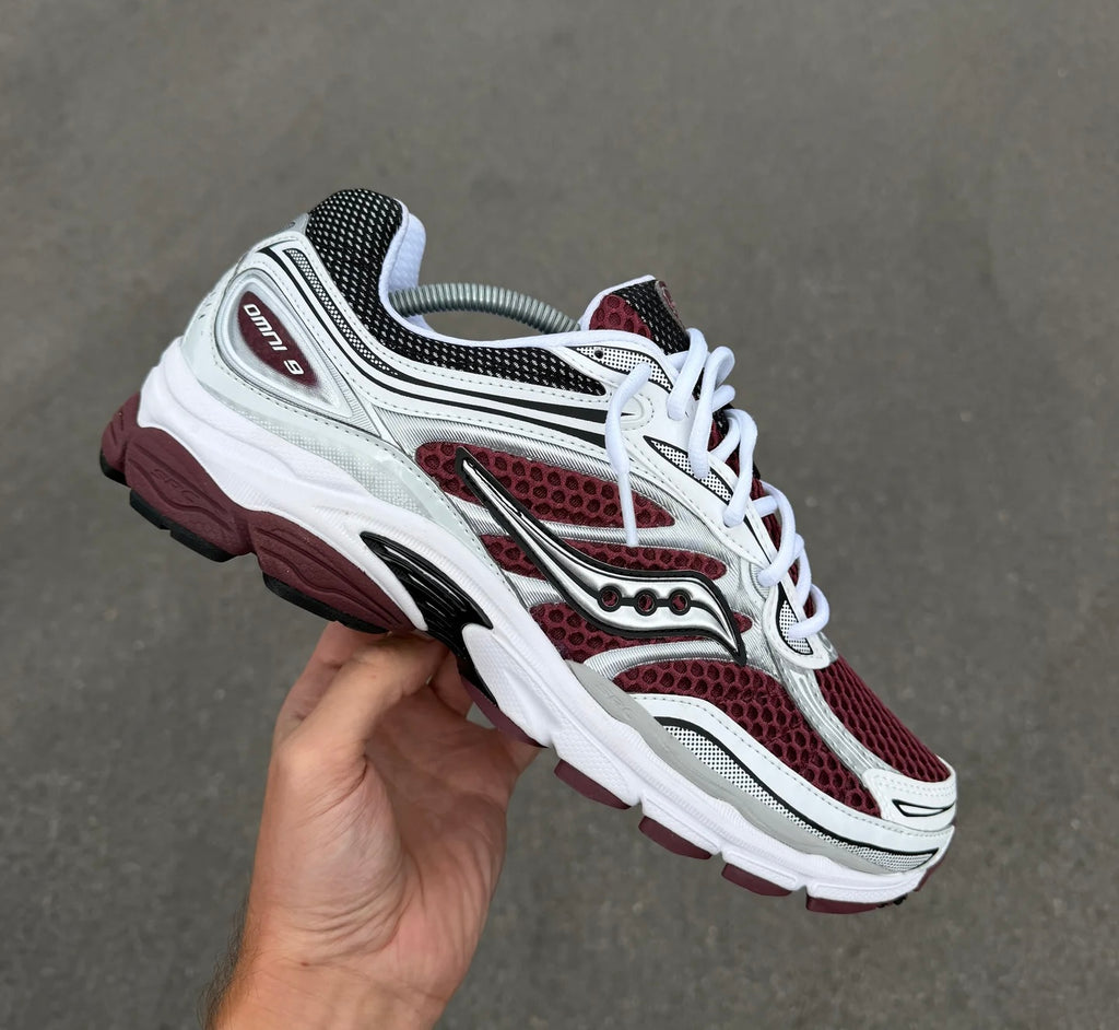 SAUCONY HYBRID TRAINERS WHITE MAROON GREY