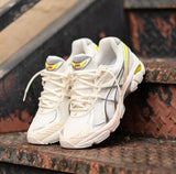 ASICS GEL TRAINERS OFF WHITE NEON