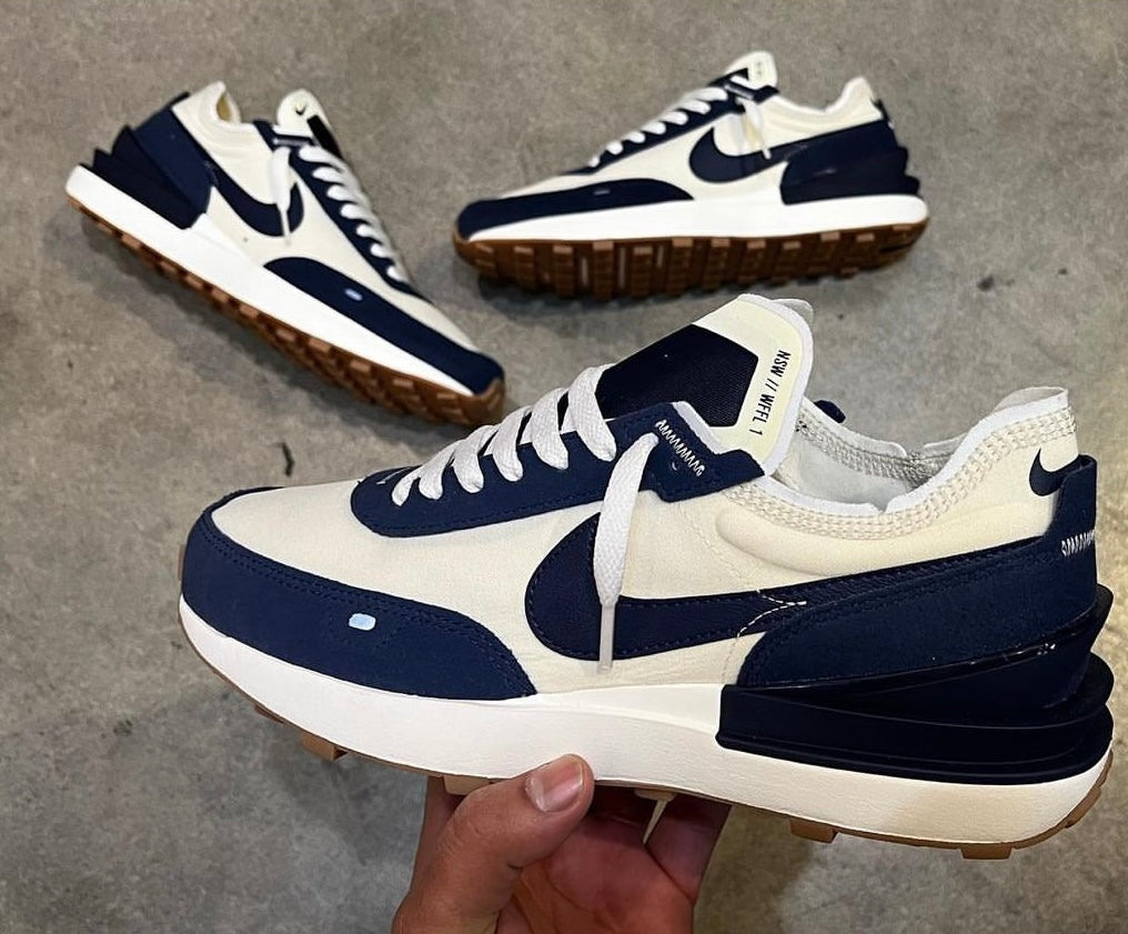 NIKE CLASSIC LOW OFF WHITE NAVY