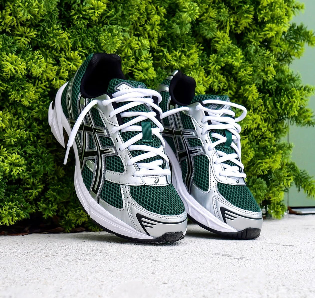 ASICS GEL TRAINERS GREEN SILVER WHITE