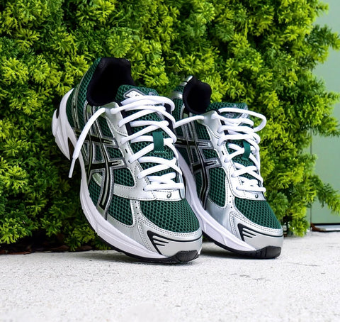 ASICS GEL TRAINERS GREEN SILVER WHITE