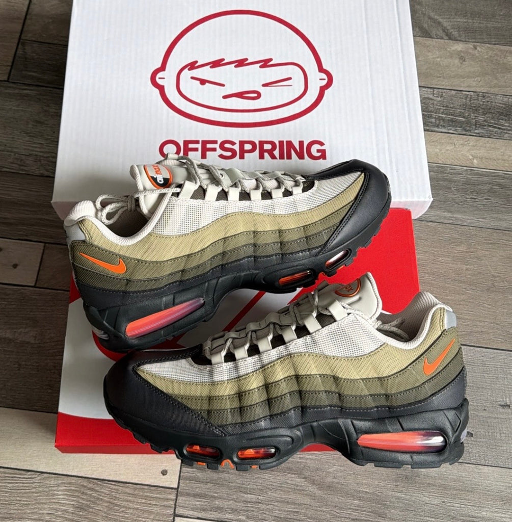 NIKE AIR MAX 95 OLIVE ORANGE