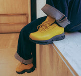 NIKE AIR MAX BOOTS MUSTARD BLACK