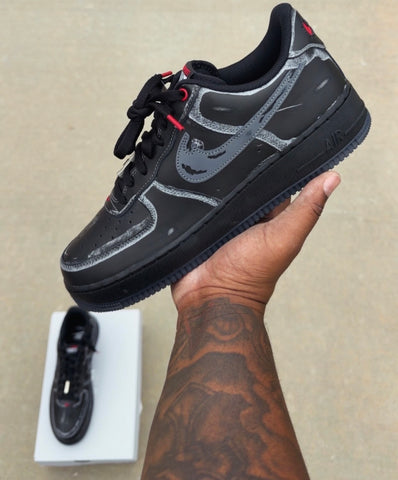 NIKE AIR FORCE 1 GHOST