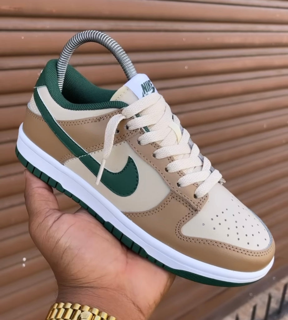 NIKE DUNK LOW ST VINCENT ST MARY