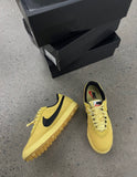 NIKE WAFFLE YELLOW BLACK