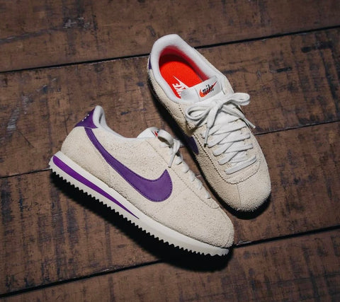 NIKE CORTEZ WOMENS OFF WHITE PURPLE