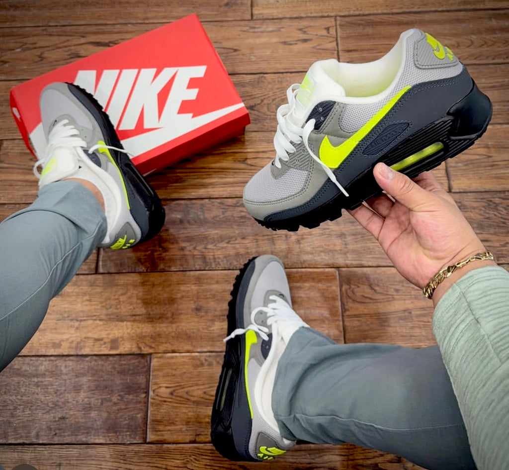 NIKE AIR MAX 90 NEON