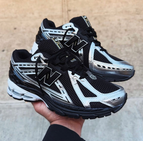 NEW BALANCE X TRAINERS BLACK CHROME