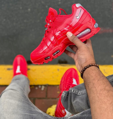 NIKE AIR MAX 95 RED SILVER