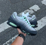 NIKE AIR MAX 95 MINT WOMENS