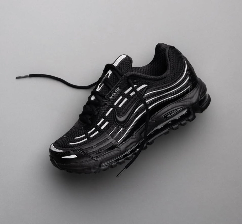 NIKE AIR MAX BLACK