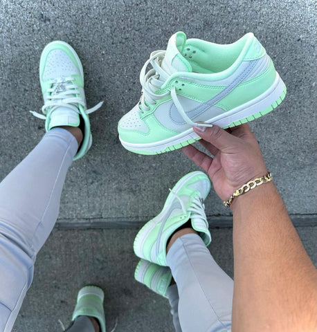 NIKE DUNK LOW GREEN GLOW