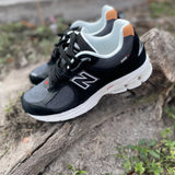 NEW BALANCE TRAINERS BLACK GREY WHEAT