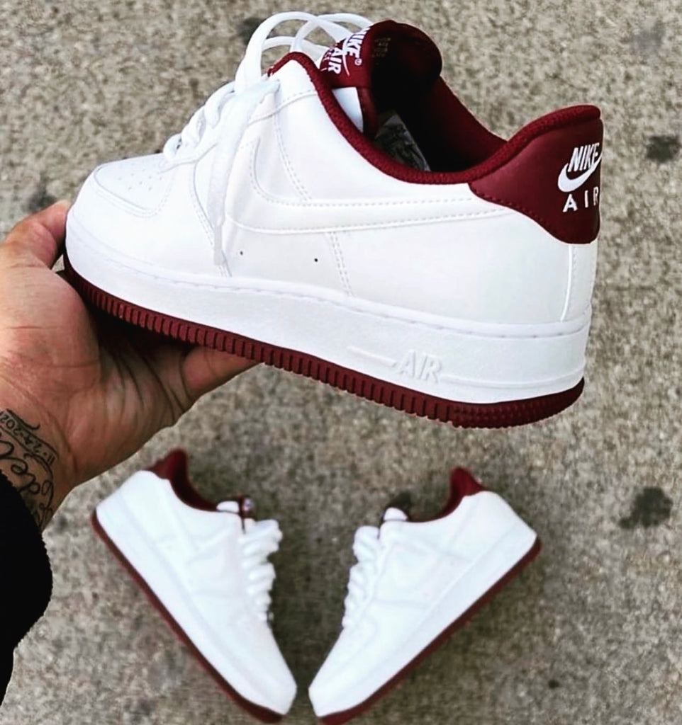 Nike air force maroon and white Clearance