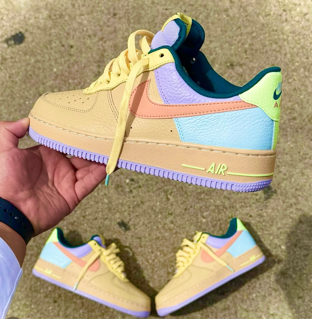 NIKE AIR FORCE 1 PASTEL