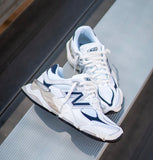 NEW BALANCE X TRAINERS WHITE NAVY