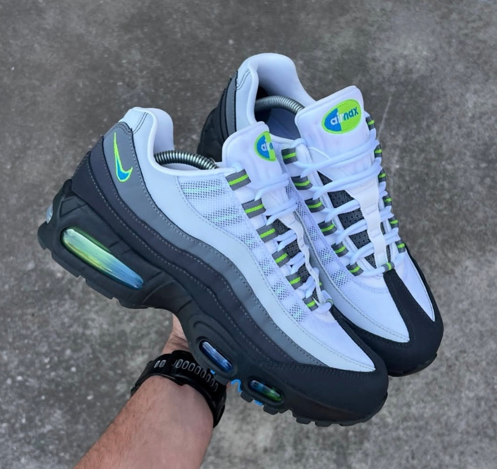 NIKE AIR MAX 95 SPRITE